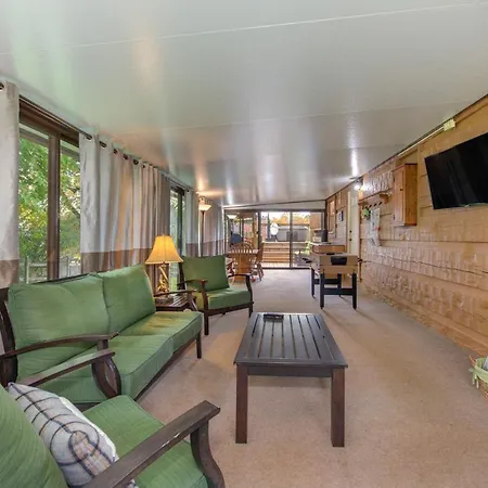 Friendly Bear Two Villa Sevierville Exterior photo